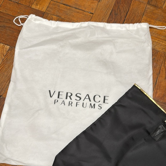 BNWOT VERSACE PARFUMS Tote Bag with pouch - Picture 6 of 12